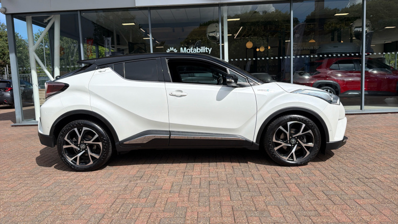 Toyota C-HR 1.8 Hybrid Dynamic 5dr CVT Hybrid Hatchback